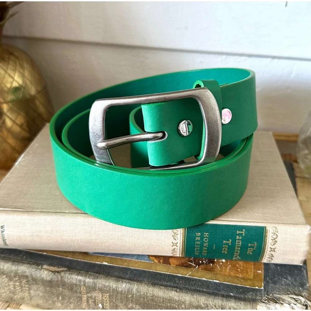 Women’s Green Casual PU Leather Belt With Square Single Prong Buckle